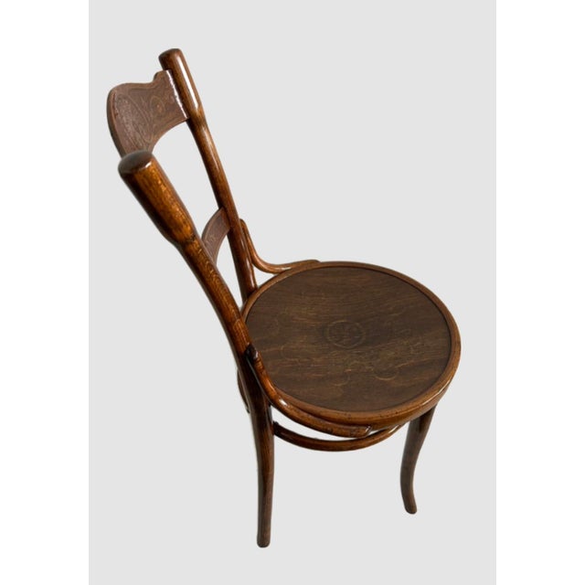 1900 - 1909 Nr. 96 Chair with Relief from Thonet, 1902 For Sale - Image 5 of 9