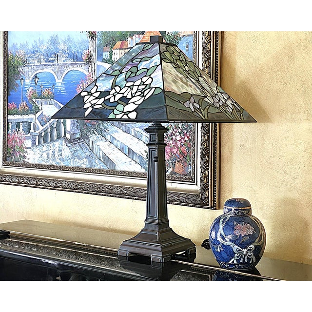 2003 Tiffany-Style Floral Stained Glass Pyramid Table Lamp For Sale - Image 18 of 18