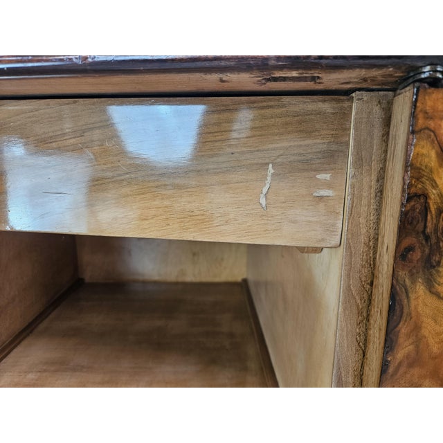Art Deco Milanese Sideboard in Walnut Burl with Mirrored Top, 1940 For Sale - Image 15 of 18