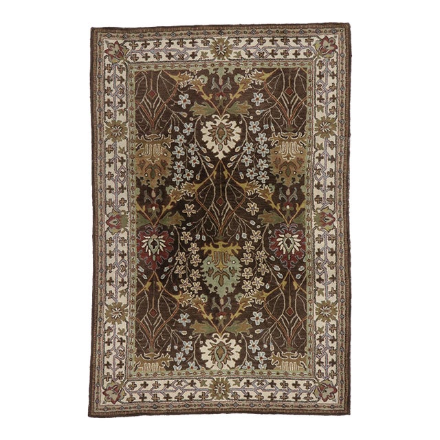 Vintage Indian Hooked Rug, 05'10 X 08'08 For Sale