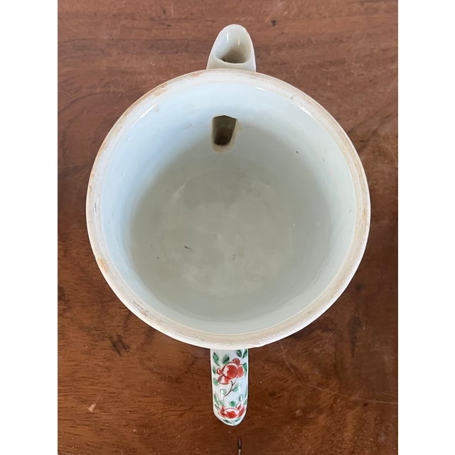 Early 18th Century Antique Chinese Famille Verte Porcelain Small Teapot or Cream Jug Kangxi Period (1662–1722) For Sale - Image 5 of 15