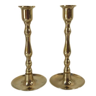 Nice Pair of Vintage Brass Candlesticks For Sale