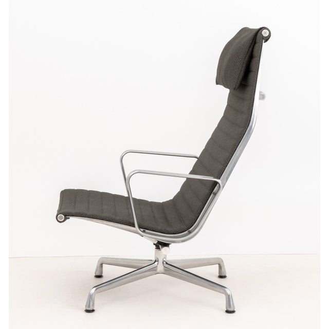 Metal Eames for Herman Miller Ea124 Aluminum Group Chair For Sale - Image 7 of 9