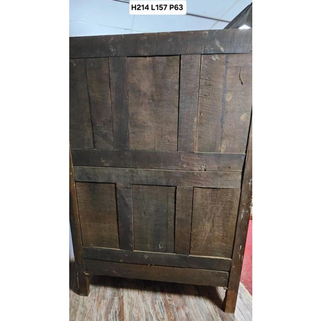 18th Century Louis XV Wardrobe in Walnut For Sale - Image 11 of 12