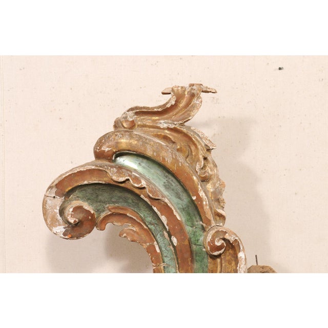 18th Century Italian Carved Acanthus Fragment on Stand For Sale - Image 4 of 10
