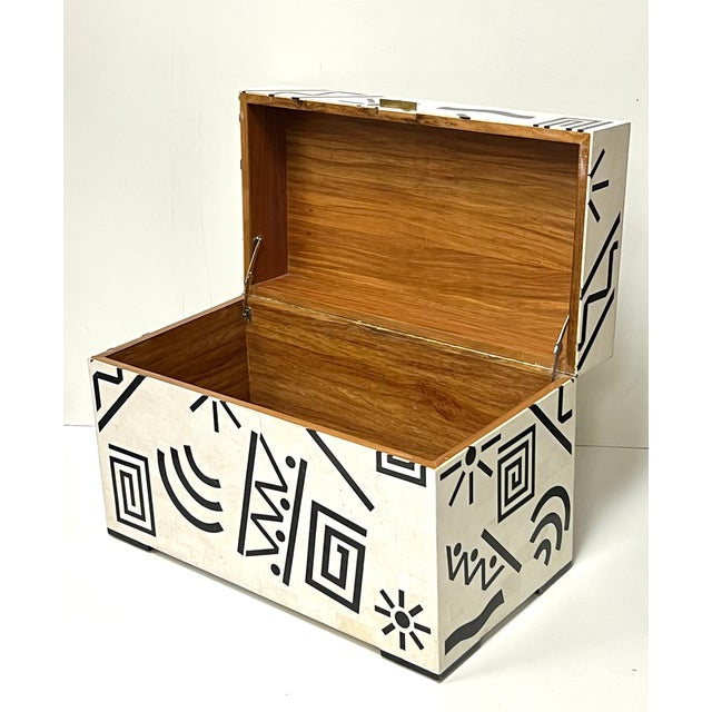 1980s 1980s Eugenio Tavola Oggetti Modern Stone Storage Trunk Chest Table For Sale - Image 5 of 12