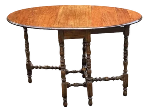 Vintage English Mahogany William and Mary Gateleg Table