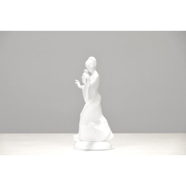 Porcelain Figure by Adolph Amberg for KPM, Berlin, Germany, 1910s For Sale - Image 3 of 10