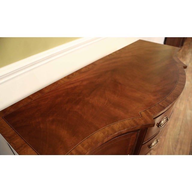 Wood Hepplewhite-Style Mahogany Sideboard With Swirl Mahogany Doors and Pencil Legs For Sale - Image 7 of 15