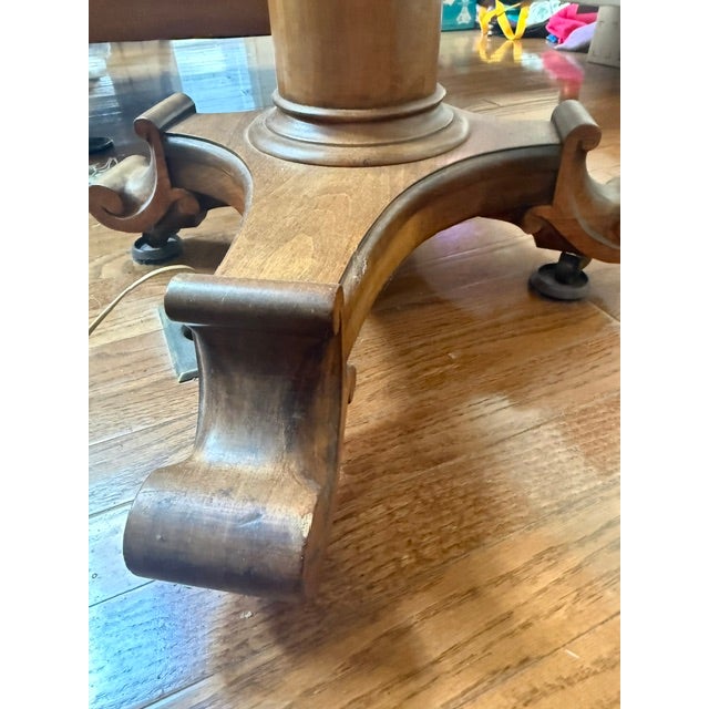 Traditional Antique American Empire Style Pedestal Table For Sale - Image 3 of 7