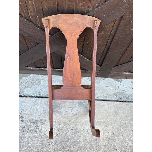 Early 1900s Handcrafted Arts & Crafts Mission-Style Rocking Chair With Woven Rush Seat For Sale - Image 4 of 12
