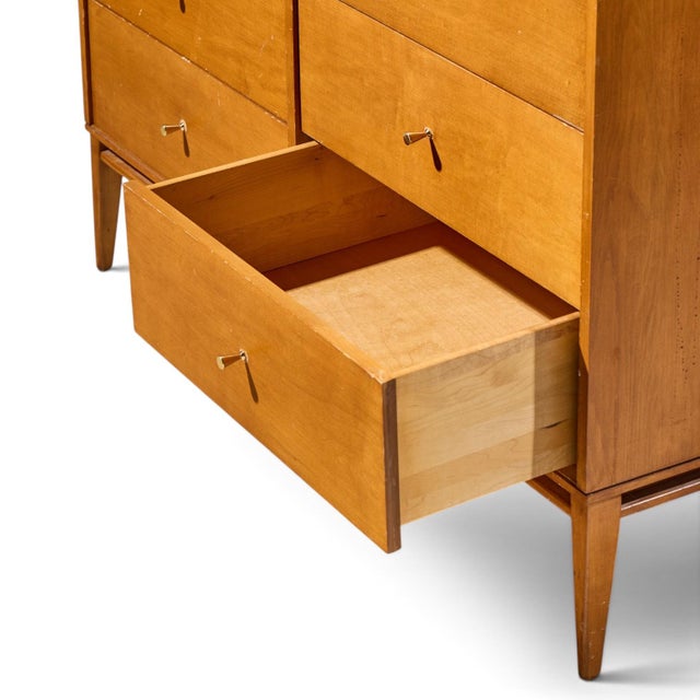 Paul McCobb for Planner Group Mid Century 6 Drawer Lowboy Dresser For Sale In Chicago - Image 6 of 8