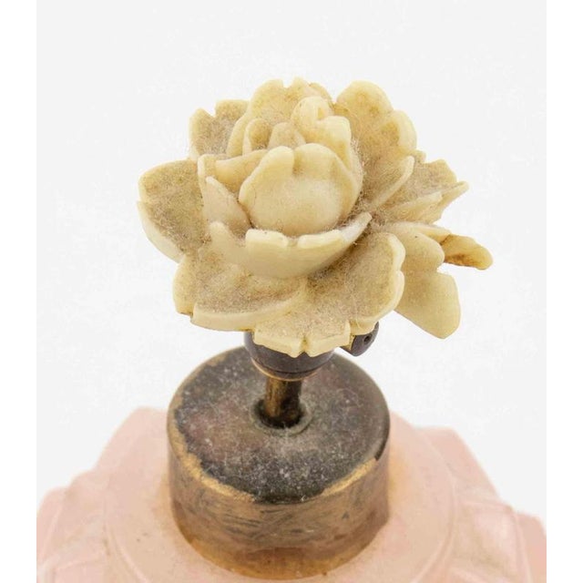 Vintage Art Deco Perfume Bottle realized between 1930s and 1940s. Art glass and metal. Very good condition.