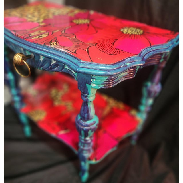 Mid-Century Modern Upcycled Teal & Red Accent Table With Boho Floral & Cheetah Accents For Sale - Image 4 of 5