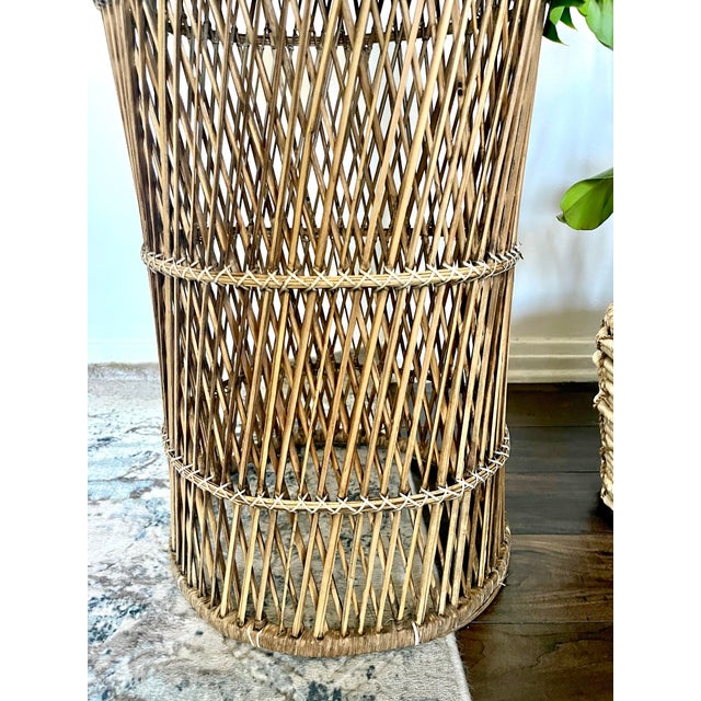 Beige Vintage Mid Century Modern Wicker Rattan Plant Stand Jardiniere Bohemian Boho Chic For Sale - Image 8 of 12