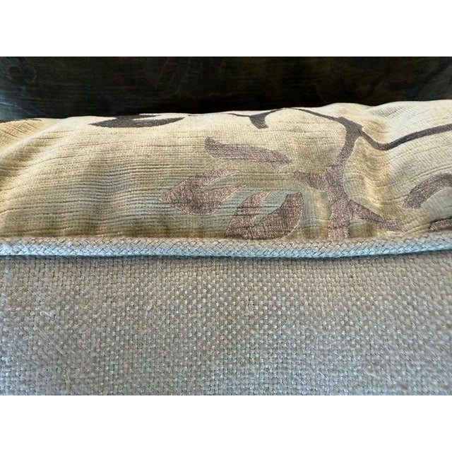 2020s Pair of Stenciled Nomi Velvet Pillows For Sale - Image 5 of 6