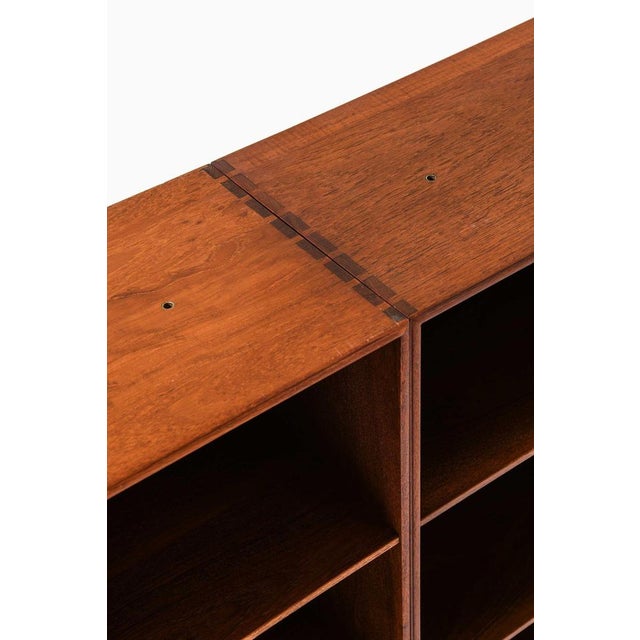 Mogens Koch Bookcases in Teak attributed to Mogens Koch, 1950s, Set of 2 For Sale - Image 4 of 7