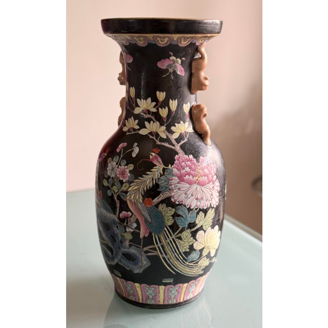 70’s-80’s Chinese Da Qing Qianlong Nian Zhi Chinese Famille Noire Floor Vase For Sale - Image 10 of 12