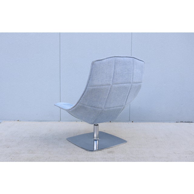 Modern Contemporary Knoll Jehs+Laub Swivel Lounge Chair in Blue and White Fabric For Sale - Image 11 of 18
