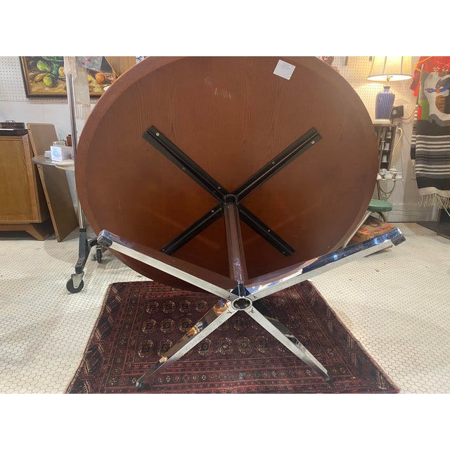 Fantastic Rosewood Grain Attributed to Florence Knoll 1960s 54” Circular Dining Conference Table For Sale - Image 12 of 12