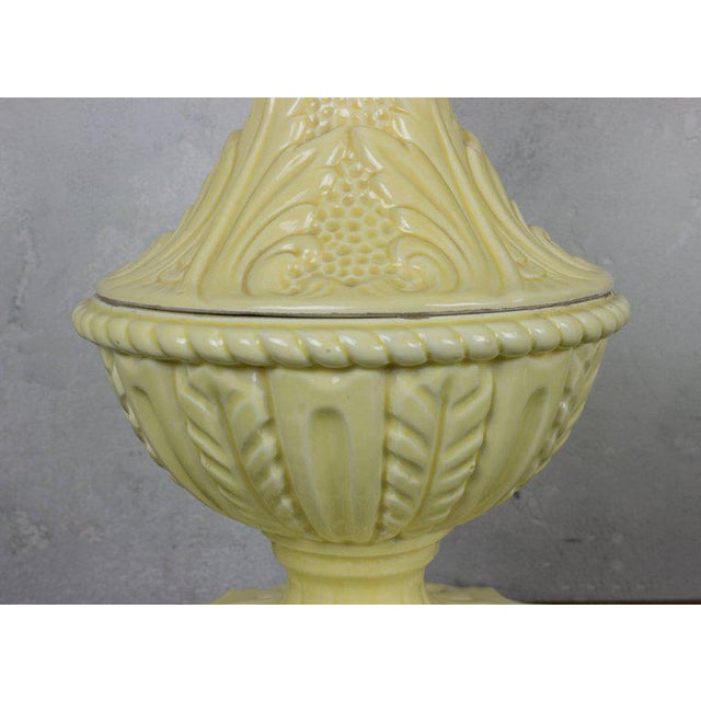 Neoclassical Pair of Spanish Yellow Ceramic Lamps With Gilt Bases For Sale - Image 3 of 8