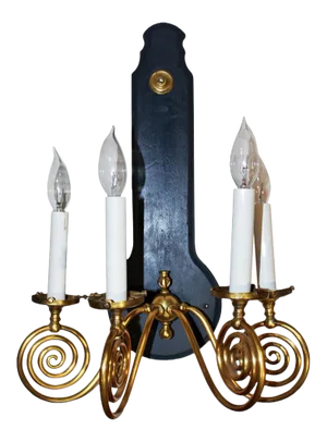 4-Arm Brass Swirl Sconce
