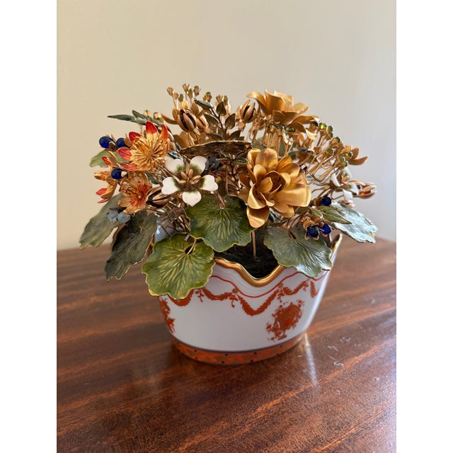Mottahedeh 1970s Fleurs Des Siècles Enamel Flower Bouquet by Vista Alegre for Mottahedeh For Sale - Image 4 of 10