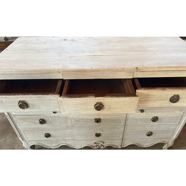 Ivory 18th Century Bleached French Walnut Louis XVI Chest of Drawers / Commode For Sale - Image 8 of 12