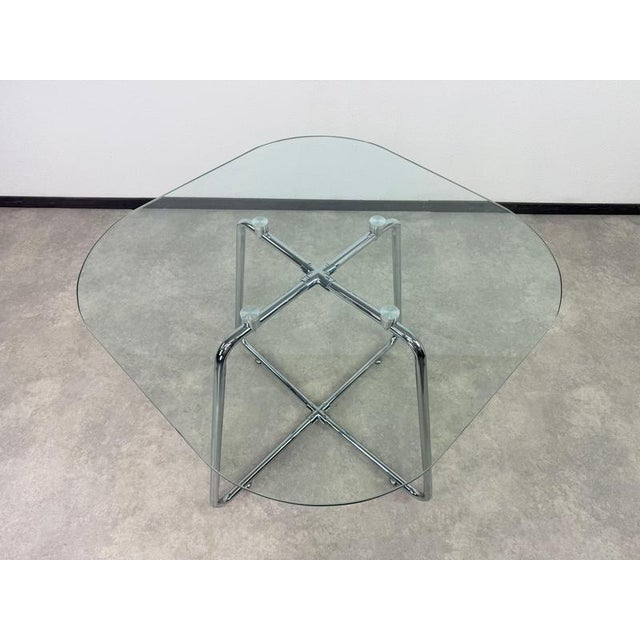 1970s Mid-Century Modern Italian Tubular Chrome and Glass Dining Table, 1970s For Sale - Image 5 of 11