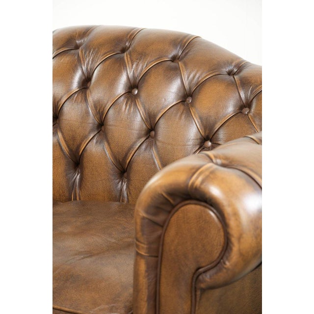 English Cowhide Chesterfield 2-Seater Sofa For Sale - Image 11 of 14