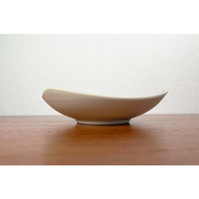 Mid-Century Modern Danish Model 2071 Studio Pottery Bowl with Flower Design from Søholm, 1960s For Sale - Image 12 of 13