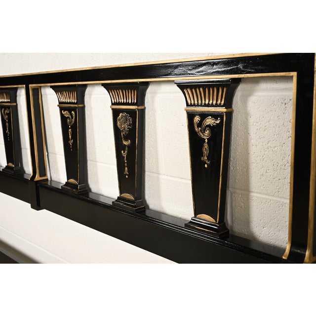 Wood John Widdicomb Mid-Century Hollywood Regency Black Lacquered and Gold Gilt King Size Headboard, Circa 1950s For Sale - Image 7 of 12