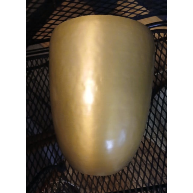 Modern Kassatex Nile Brass Electroplated Gold Waste Basket For Sale - Image 3 of 8