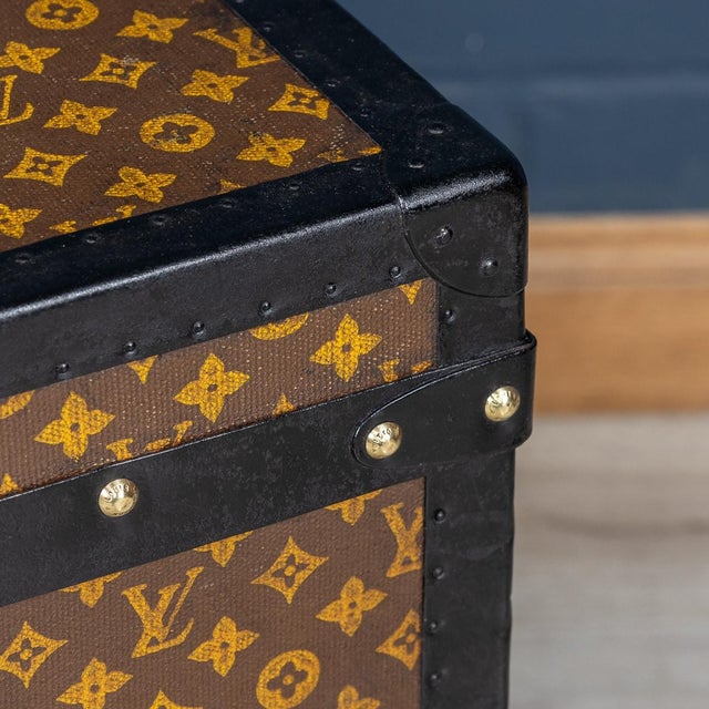 Antique 20th Century Hat Trunk in Monogram Canvas from Louis Vuitton, Paris, 1900s For Sale - Image 14 of 18