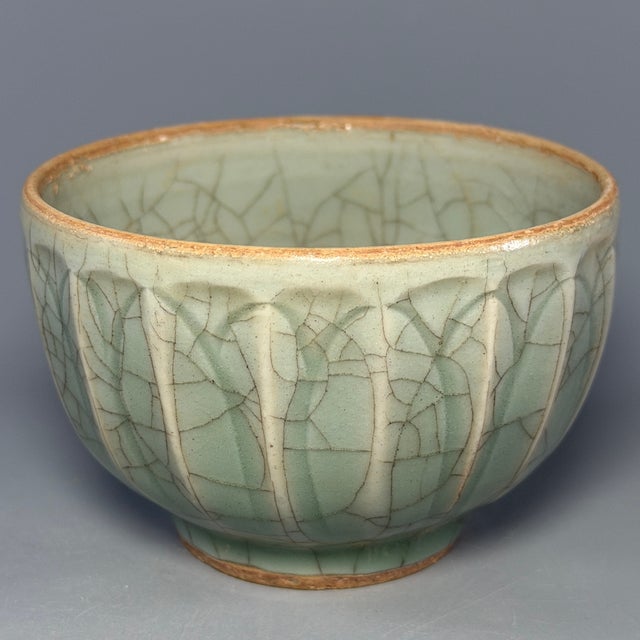 15th Century & Earlier Antique Longquan Celadon Lotus Petal Lidded Bowl, Chinese Ceramic Vessel For Sale - Image 5 of 8