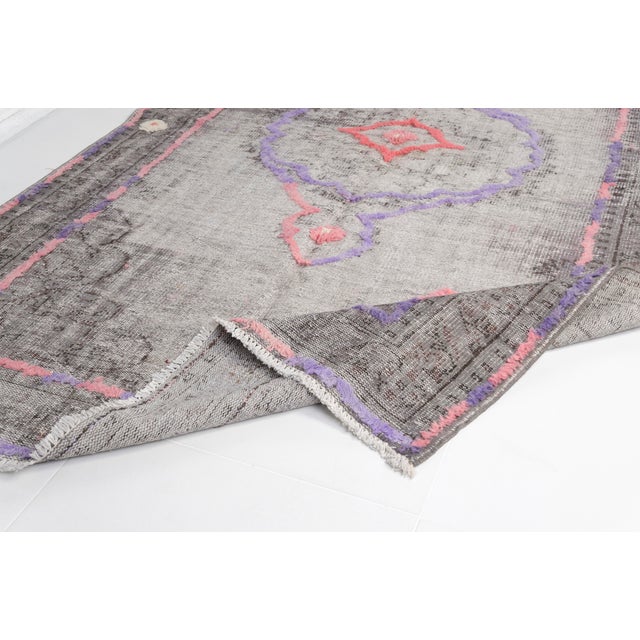 1960s 1960s Earth Tone Stripes & Minimalist Nomad Design For Sale - Image 5 of 10