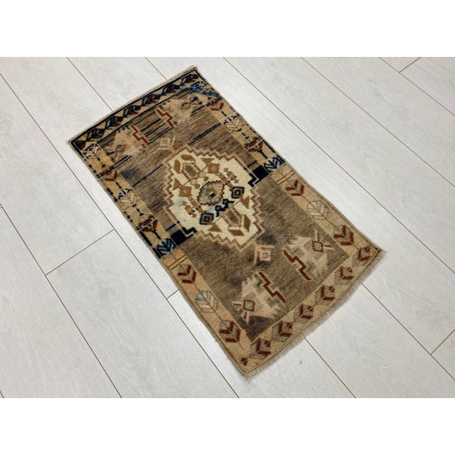 1960s Handmade wool and cotton rug in Turkish Anatolian Small Rug, Vintage Doormat Rug, Turkish Vintage Decorative Rug,...