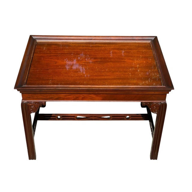 Mid 20th Century Mahogany Chippendale Style Butlers Coffee Table With Glass Top Serving Tray For Sale - Image 4 of 12