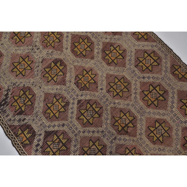 Turkish 1960s Oushak Geometric Wool Kilim Rug For Sale - Image 3 of 10