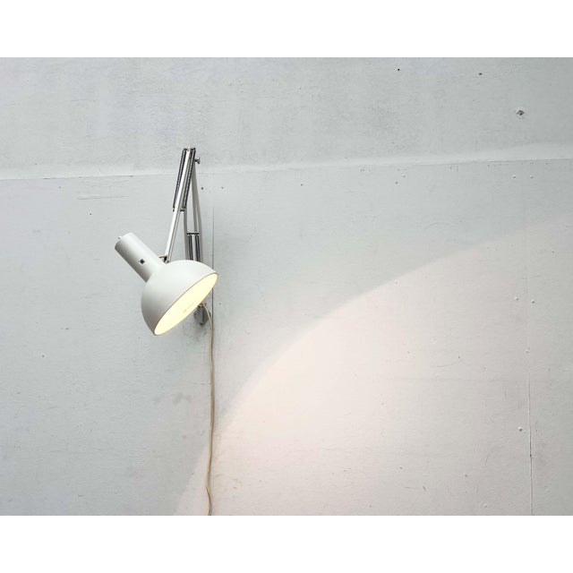 Mid-Century Modern It Task Wall Lamp from Louis Poulsen, 1970s For Sale - Image 10 of 18