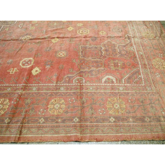 Galerie Shabab Collection Early 20th Century Turkish Oushak Oversize Carpet For Sale In New York - Image 6 of 7