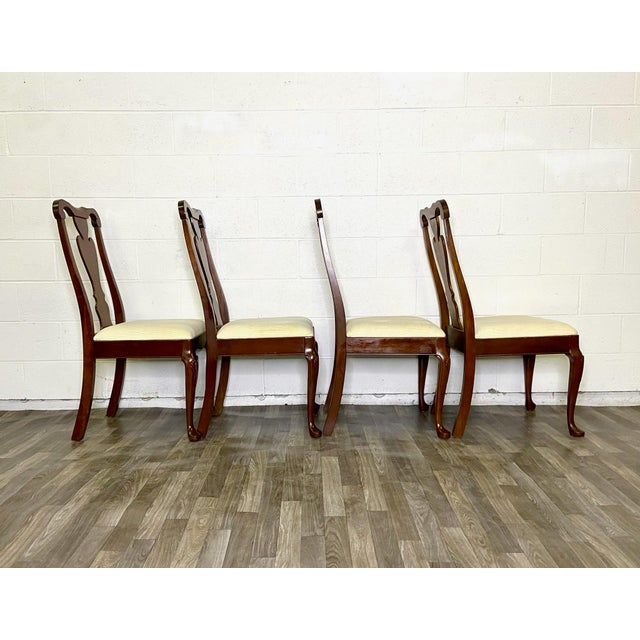 Vintage Pennsylvania House Queen Anne Style Cherry Dining Side Chairs