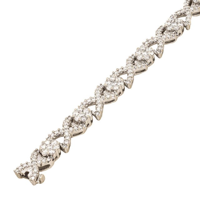 Contemporary 5.00 Carat Diamond Bracelet For Sale - Image 3 of 3