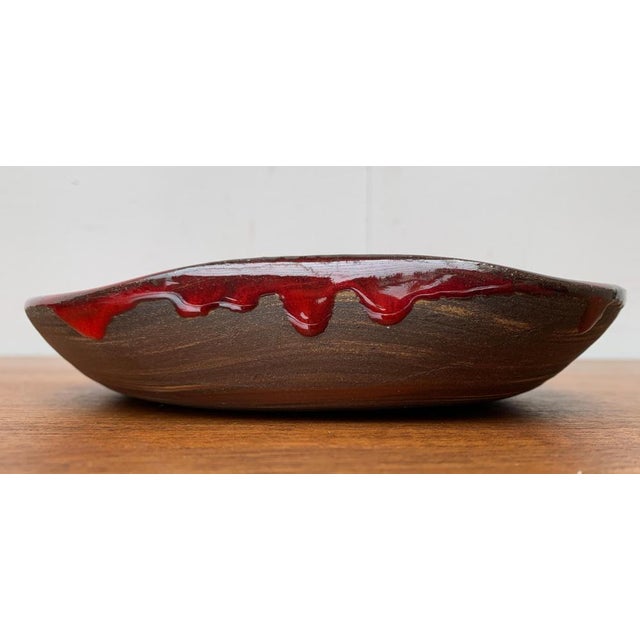 Mid-Century Modern Mid-Century Danish Studio Pottery Bowls from Ernst Pottery, Faxe, 1960s, Set of 2 For Sale - Image 3 of 18