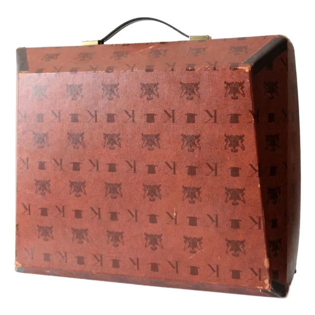 Antique Knox Hat Box For Sale