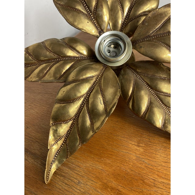 Hollywood Regency Flower Wall Sconce attributed to Willy Daro for Massive, 1970s For Sale - Image 3 of 14