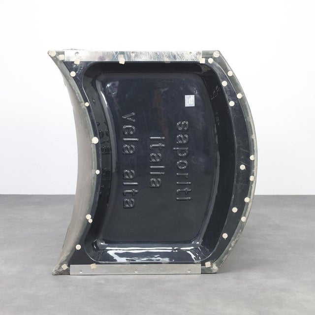 Gray Set of Vela Alta Leather Lounge Chair and Ottoman by Giovanni Offredi for Saporiti, Italy, 1970s For Sale - Image 8 of 10