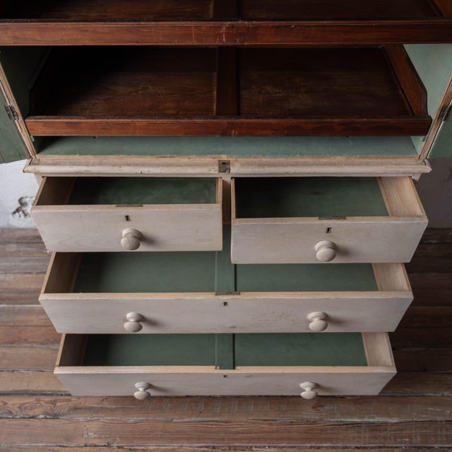 Wood English Pine Linen Press, 19th Century For Sale - Image 7 of 18