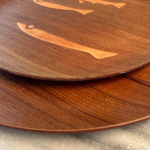 1960s Shigemichi Aomine Teak Trays With Fish Inlay- Set of 2 For Sale - Image 4 of 6