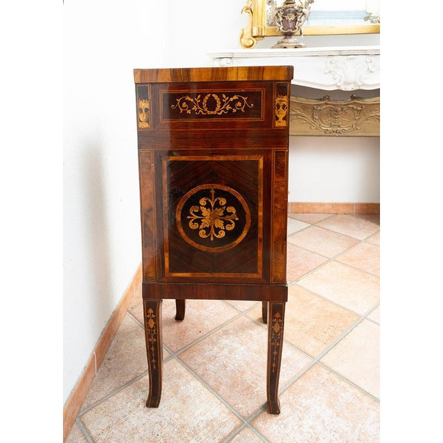 Antique Lombard Louis XVI Chest of Drawers in Precious Exotic Woods, Late 18th Century For Sale - Image 4 of 6